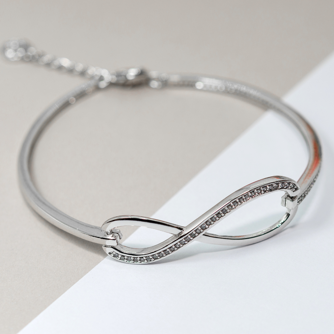 Silver Serenity Kada Bracelet